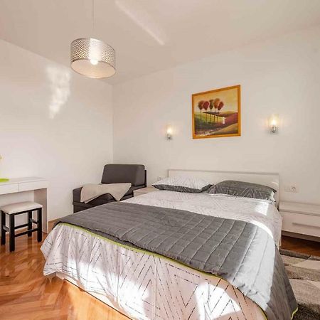 Sea The Sunset Apartment Zara Esterno foto